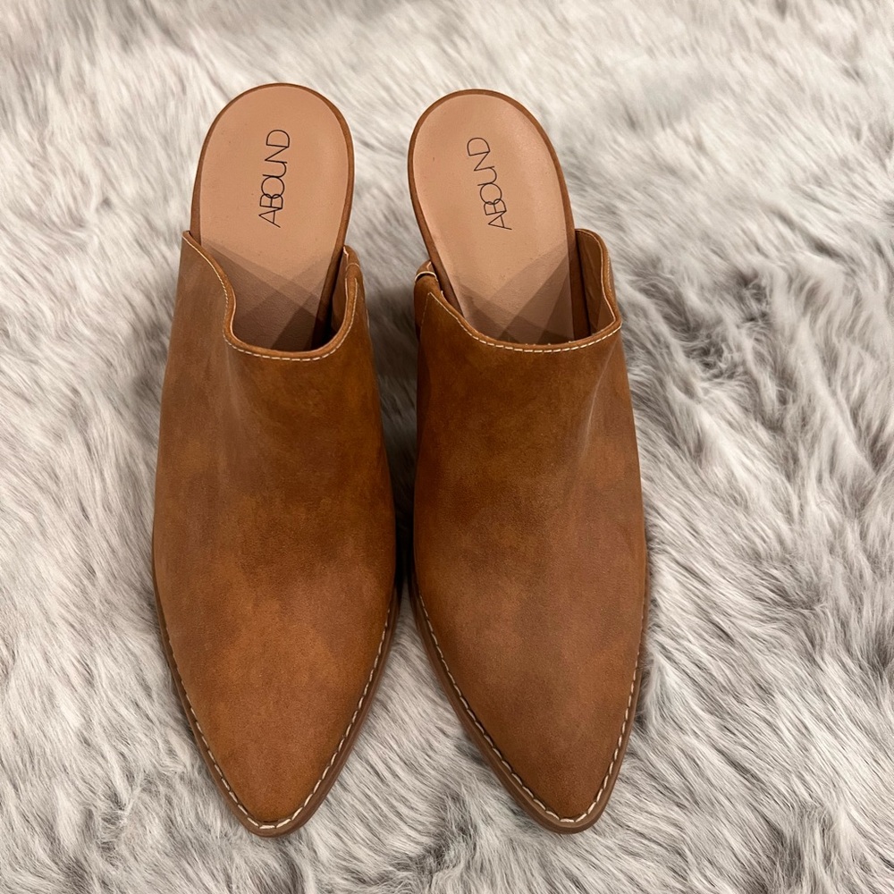 Abound Shoes NWT 8 1/2